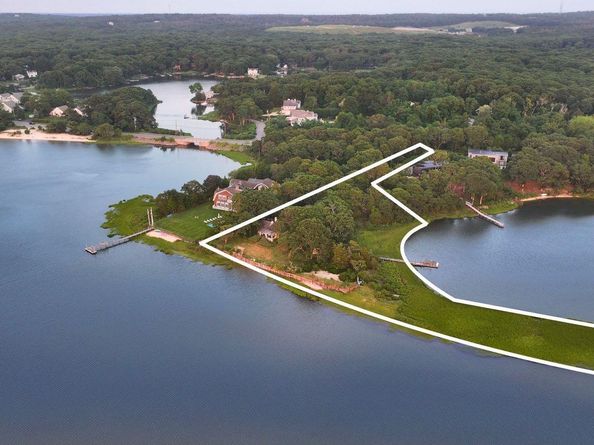 311 Noyack Road, Southampton NY 11968