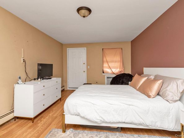151-37 78th Street 2W1, Howard Beach NY 11414