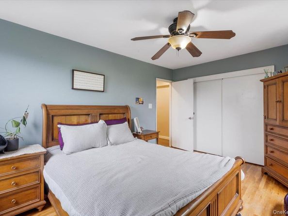209-80 18 Avenue 4D, Bayside NY 11360