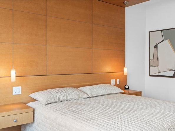 1 Renaissance Square 10B, White Plains NY 10601