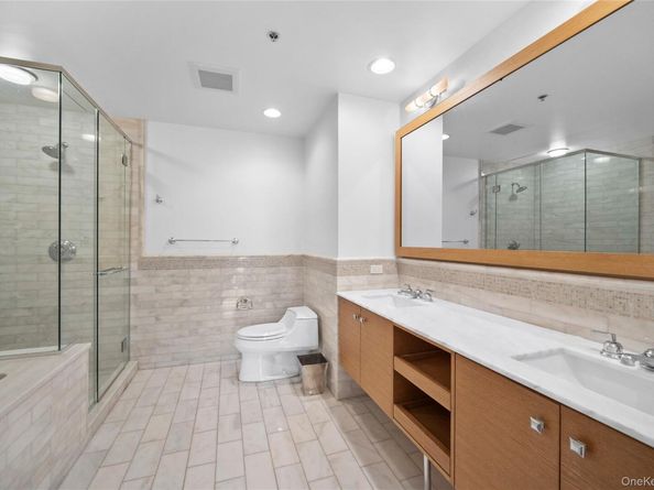 1 Renaissance Square 10B, White Plains NY 10601