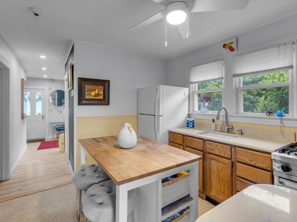 3 Makamah Beach Road, Northport NY 11768