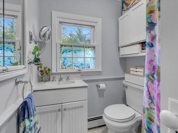 3 Makamah Beach Road, Northport NY 11768