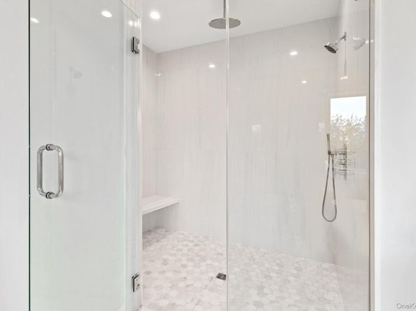 240 Head of Pond Road, Water Mill NY 11976