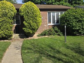 12819 234th Street, Rosedale NY 11422