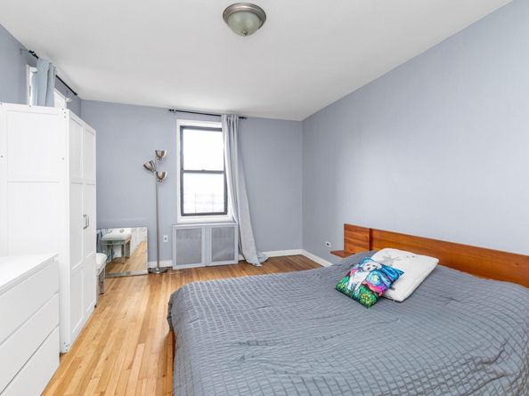 84-19 51st Avenue 2E, Elmhurst NY 11373