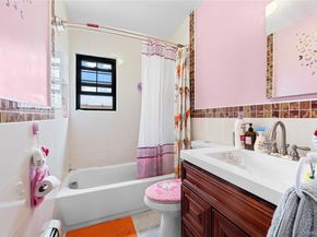 120-15 Cove Court 90A, College Point NY 11356