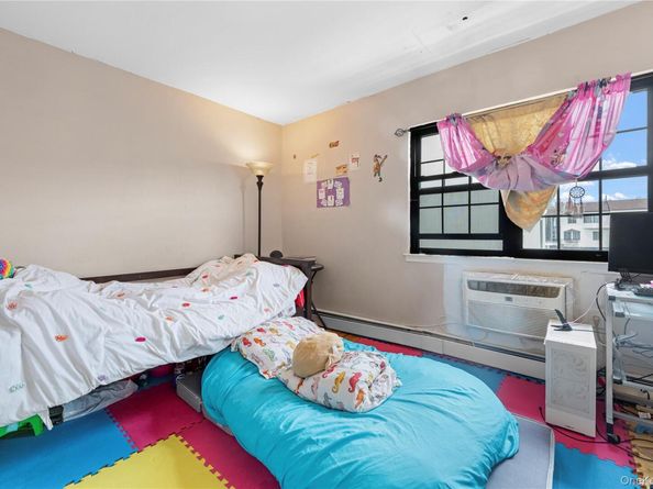 120-15 Cove Court 90A, College Point NY 11356