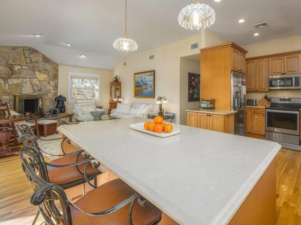 70 Ridge Road W, Sag Harbor NY 11963