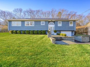 70 Ridge Road W