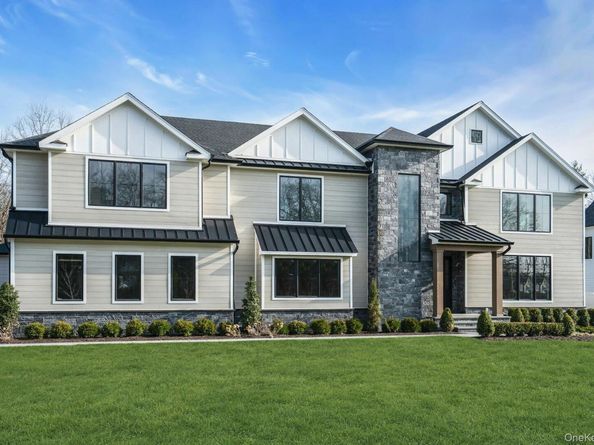 Lot 2 1003 Baldwin Path, Dix Hills NY 11746