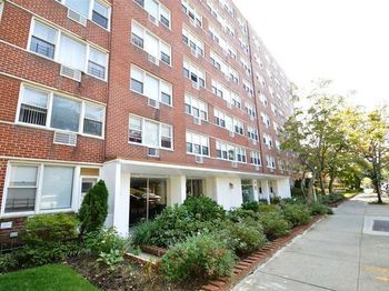 172-70 Highland Avenue 172