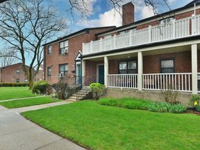 196-65 69TH Avenue 1 FL, Fresh Meadows NY 11365