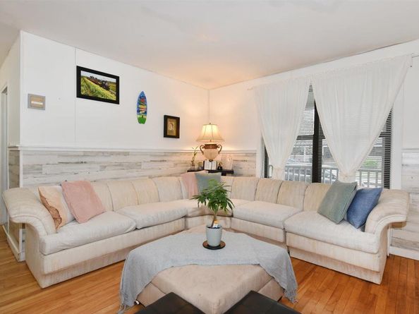 196-65 69TH Avenue 1 FL, Fresh Meadows NY 11365