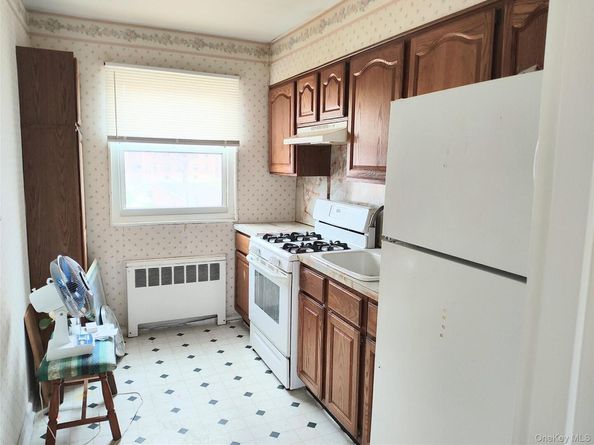 155-11 89th Street 2L, Howard Beach NY 11414