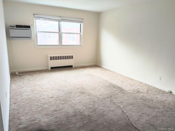 155-11 89th Street 2L, Howard Beach NY 11414