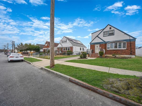 24930 147th Road, Rosedale NY 11422