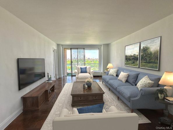 61-20 Grand Central Parkway A1402, Forest Hills NY 11375