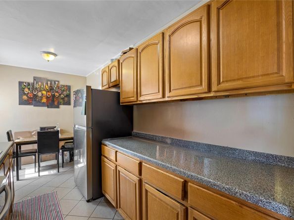 255 Bronx River Road 4M, Yonkers NY 10704