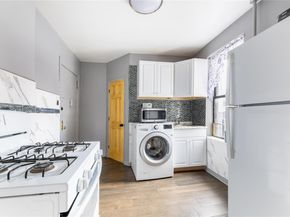 154 South 3rd 24, Brooklyn NY 11211