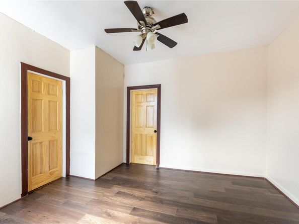 154 South 3rd 24, Brooklyn NY 11211