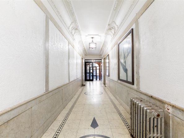 154 South 3rd 24, Brooklyn NY 11211