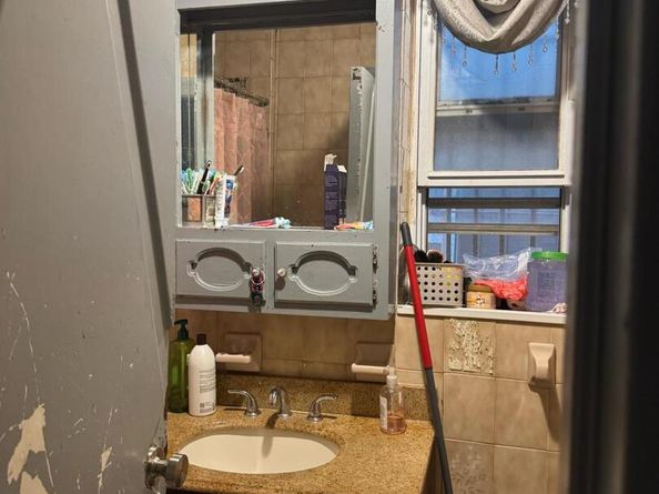 1242 Saint Lawrence Avenue, Bronx NY 10472
