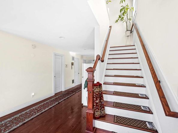 36 Wood Road Trail, Flanders NY 11901