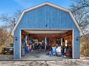 36 Wood Road Trail, Flanders NY 11901