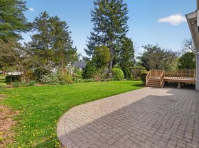 9 Eldridge Place, Glen Cove NY 11542