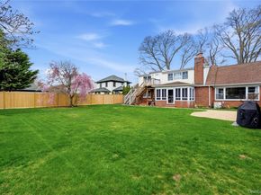 36 Hemlock Lane, Bay Shore NY 11706