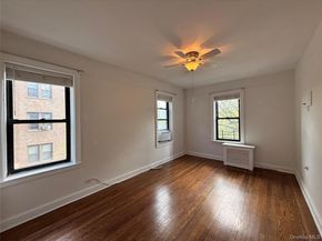 143 Garth Road 3L, Scarsdale NY 10583