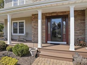 5 Clemens Court, East Setauket NY 11733