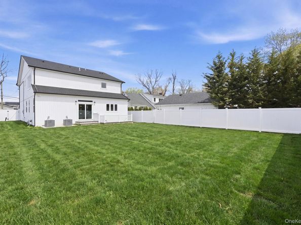 3690 Lufberry Avenue, Wantagh NY 11793