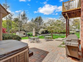 26 Peachtree Lane, Mount Sinai NY 11766