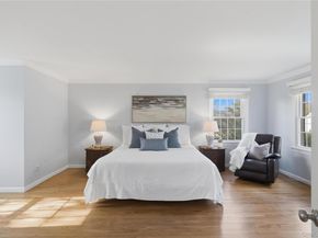 9 Sunset Lane, Garden City NY 11530