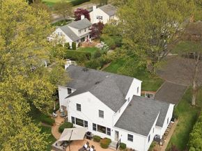 9 Sunset Lane, Garden City NY 11530