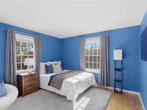 9 Sunset Lane, Garden City NY 11530