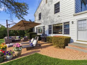 9 Sunset Lane, Garden City NY 11530