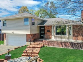 5 Warren Place, Plainview NY 11803