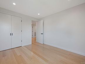 5 Warren Place, Plainview NY 11803