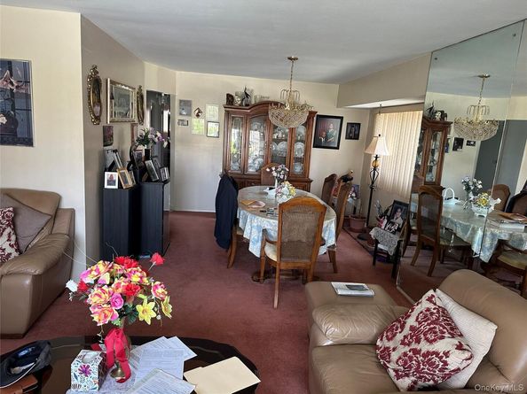 121 Marcus Avenue, New Hyde Park NY 11040