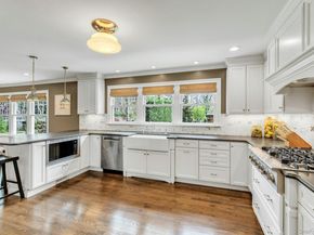 41 Yoakum Street, Farmingdale NY 11735
