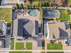 42 Sandy Lane, Massapequa NY 11758