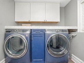 42 Sandy Lane, Massapequa NY 11758
