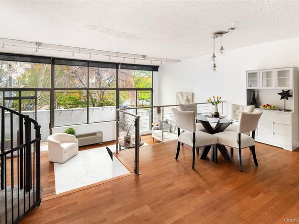 15 Stewart Place 1D, White Plains NY 10603