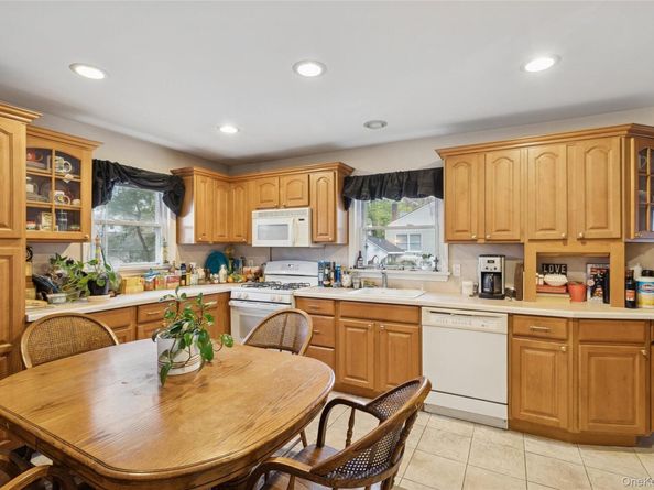 215 Hallock Landing Road, Rocky Point NY 11778