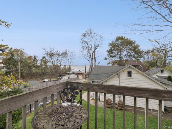 215 Hallock Landing Road, Rocky Point NY 11778