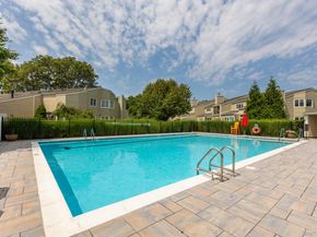 41 Doral Lane 41, Bay Shore NY 11706