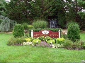 41 Doral Lane 41, Bay Shore NY 11706